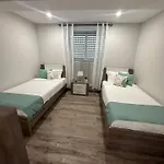 Maré Baixa - Cozy Minutes To Marina Center Habitación en casa particular