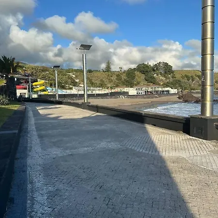 Homestay Mare Baixa - Cozy Seaside Vila Franca do Campo